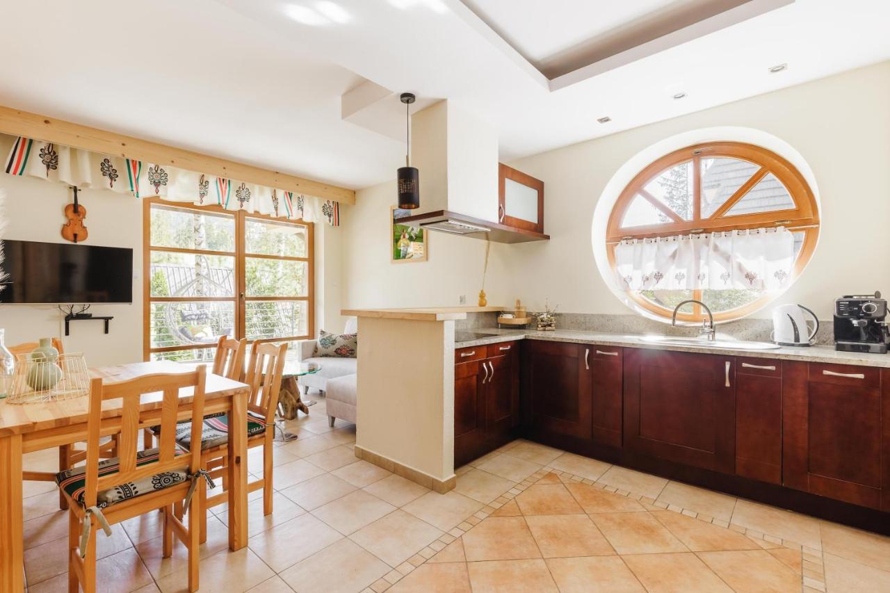 Apartamenty Chata Pod Reglami Zakopane Esterno foto