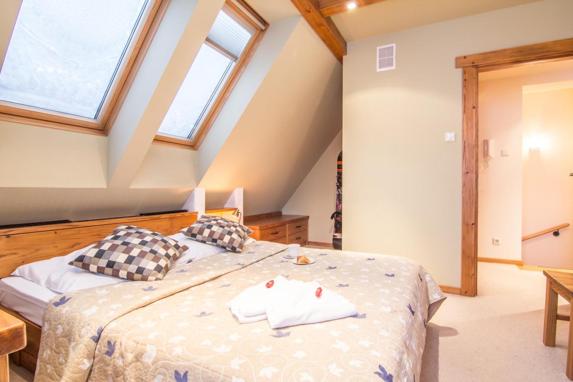 Apartamenty Chata Pod Reglami Zakopane Esterno foto