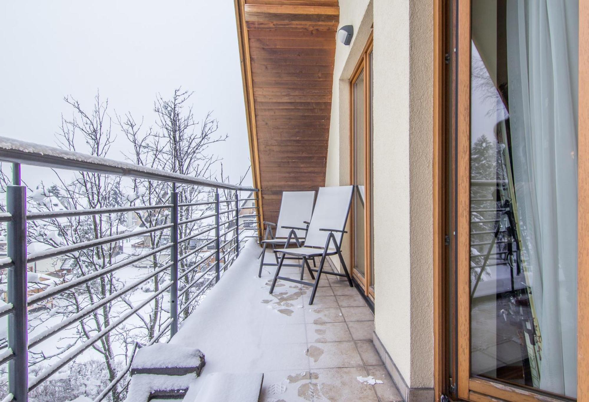 Apartamenty Chata Pod Reglami Zakopane Esterno foto